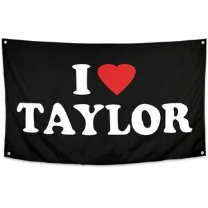 I ❤️ Taylor Black Wall Flag/Banner